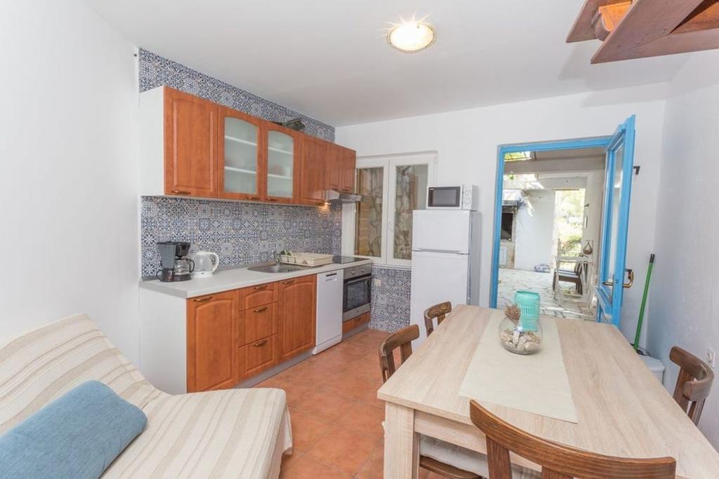 Ferienwohnung Robinson Erina Zarače Exterior foto